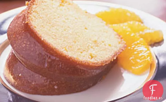 Pastel Bundt empapado en Naranja