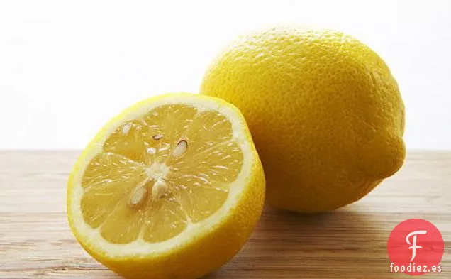 Pastel de Mantequilla de Almendras y Limón