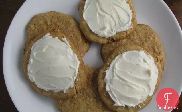 Galletas De Pastel De Zanahoria Con Glaseado