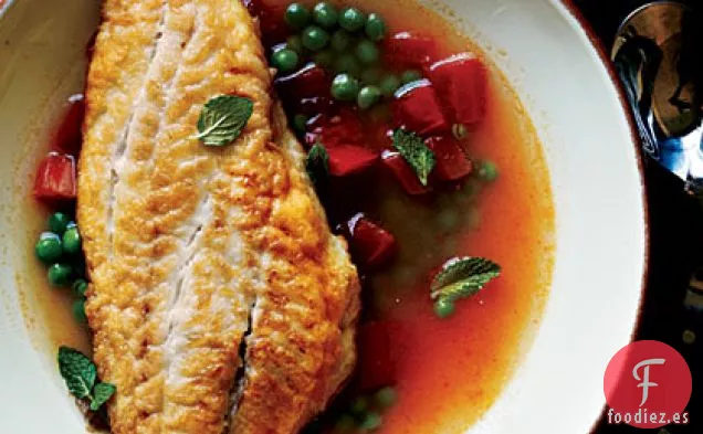 Pargo en Caldo de Tomate