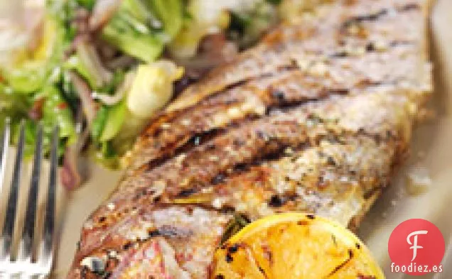 Pargo Entero A La Parrilla Con Escarola Y Limones En Conserva