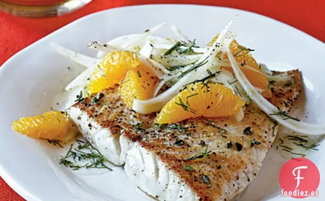 Pargo Salteado con Ensalada de Hinojo y Naranja