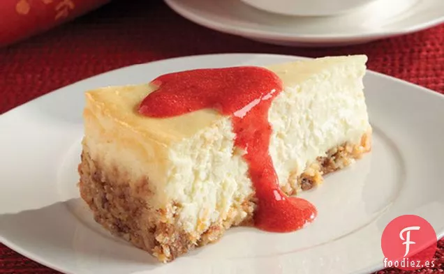 Tarta de Queso de Pascua con Salsa de Fresas