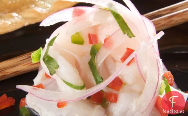 Ceviche De Pargo Rojo Con Jalapeño Y Cebolla Roja