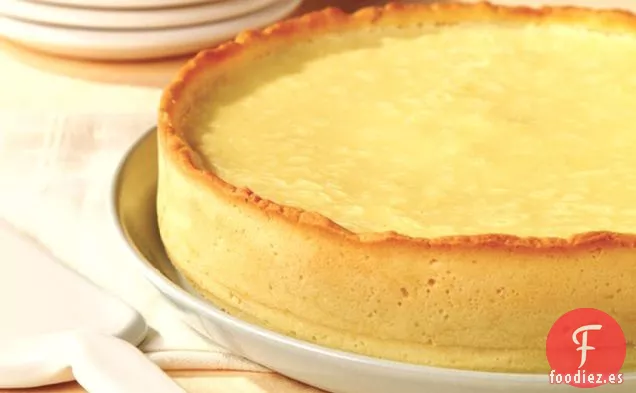 Tarta de Queso Clásica con Corteza de Pastelería