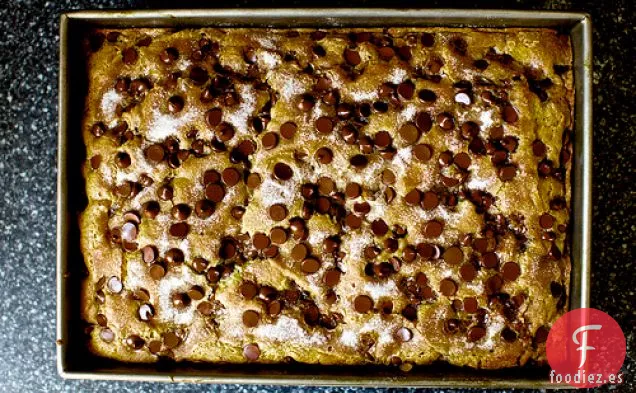 Pastel de Café con Crema Agria con Chispas de Chocolate