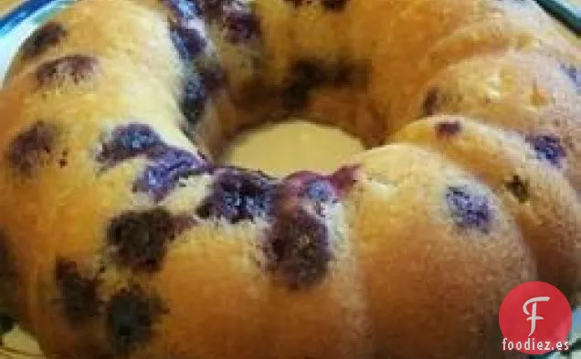 Pastel de Café con Crema Agria de Arándanos