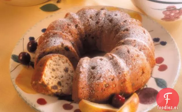 Pastel de Café con Tachuelas de Frutas