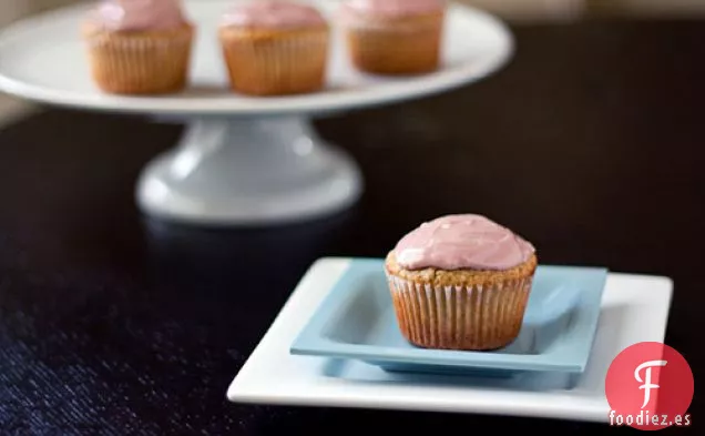 Cupcakes De Almendras Saludables Con Glaseado De Granada