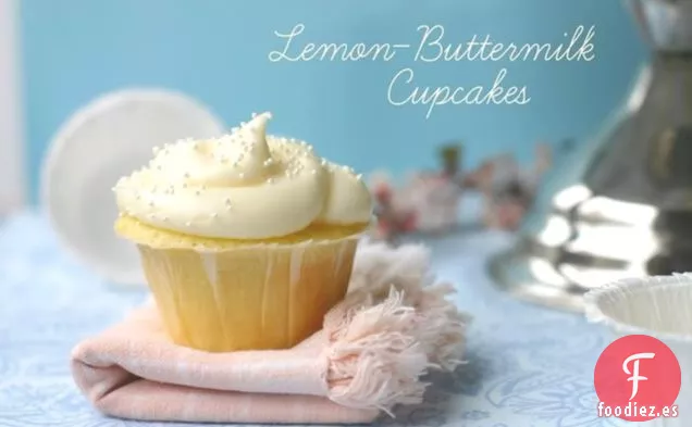 Cupcakes De Suero De Leche besados En Limón Con El Cre Más Esponjoso Del Mundo