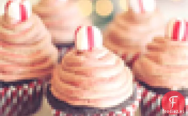 Cupcakes de Terciopelo Rojo Con Queso Crema