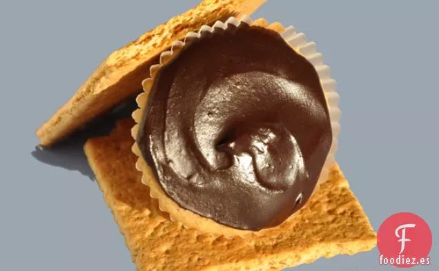 Cupcakes de S'mores - No Se Necesita Fogata