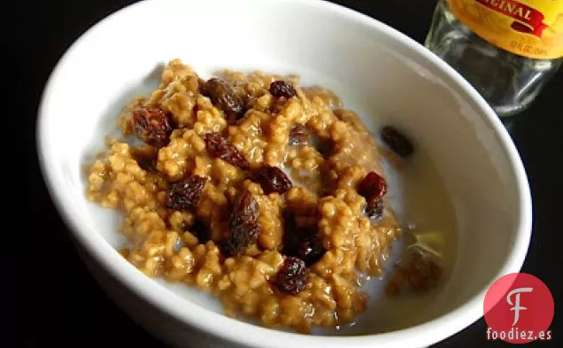 Avena cortada en acero con pan de Jengibre