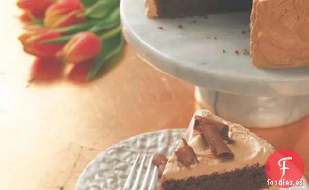 Pastel de Capas de Chocolate Rico