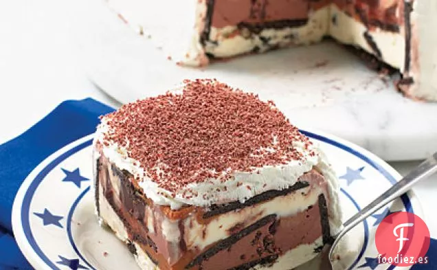 Pastel de Helado con Galletas de Chocolate y Mantequilla de Maní