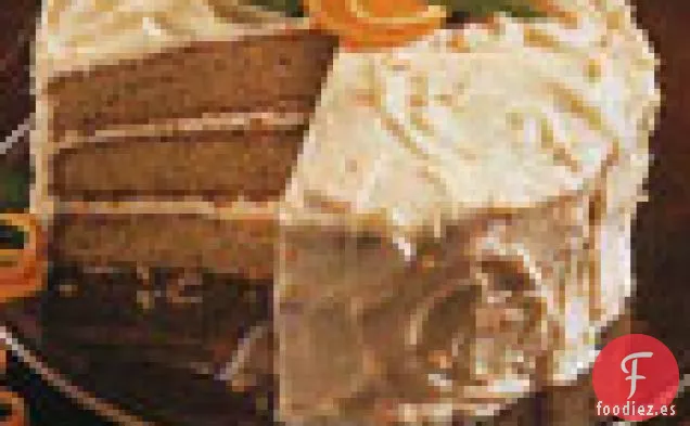 Pastel de Capas con Especias y Glaseado de Queso Crema de Naranja