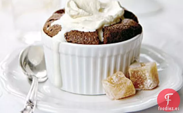 Soufflés De Chocolate Con Azúcar Morena Y Crema Batida De Ron