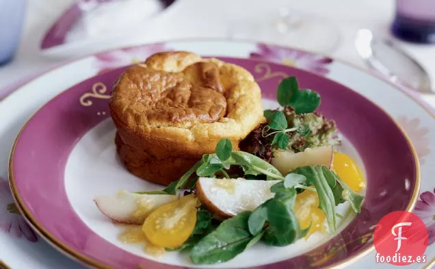 Soufflé de Salmón Ahumado con Ensalada de Jengibre