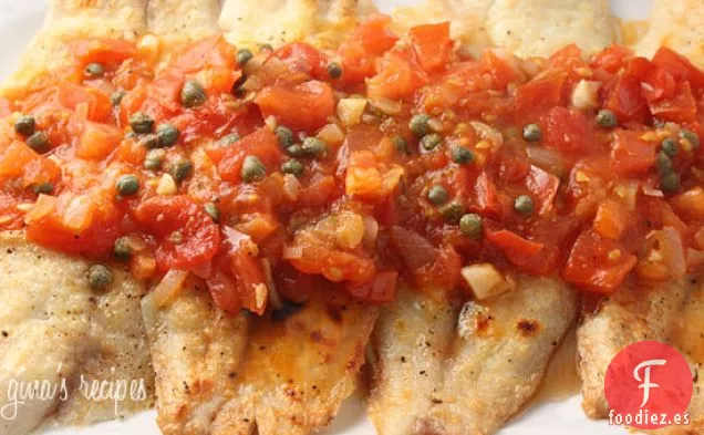 Tilapia A La Parrilla Con Salsa De Alcaparras De Tomate