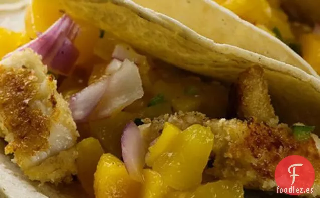Tacos De Tilapia Con Salsa De Melocotón