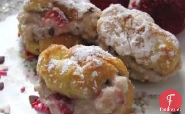 Bollos de Crema de Cannoli de Fresa