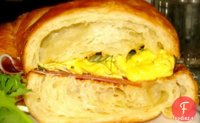 Sandwich de Croissant de Diva Doméstica