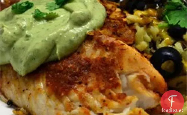 Tilapia de Lima Chipotle Crujiente con Salsa de Aguacate Fresco