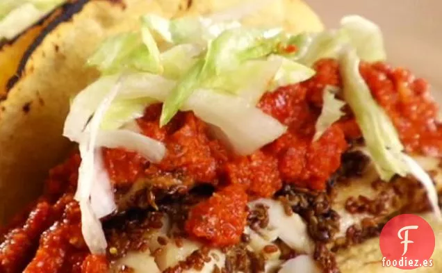 Tacos de Pescado de Tilapia de Una Sartén con Mole de 5 Minutos