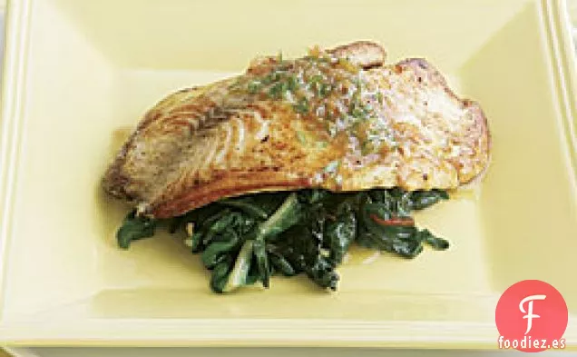 Tilapia Salteada Sobre Acelgas Con Mantequilla De Estragón