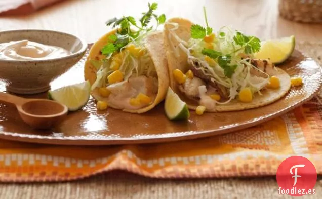 Tacos de Pescado con Crema de Chipotle - Mexicana Recetas