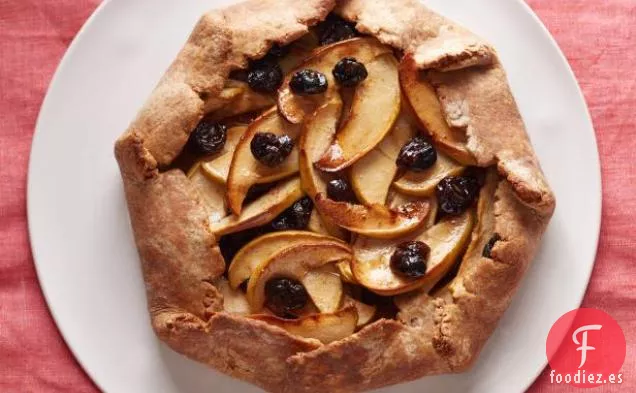 Tarta de Manzana Rústica con Cerezas Secas