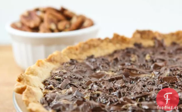 Pastel de Nueces de Chocolate Doble