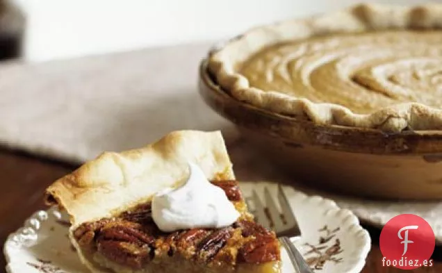 Pastel de Nueces con Crema de Pinchos