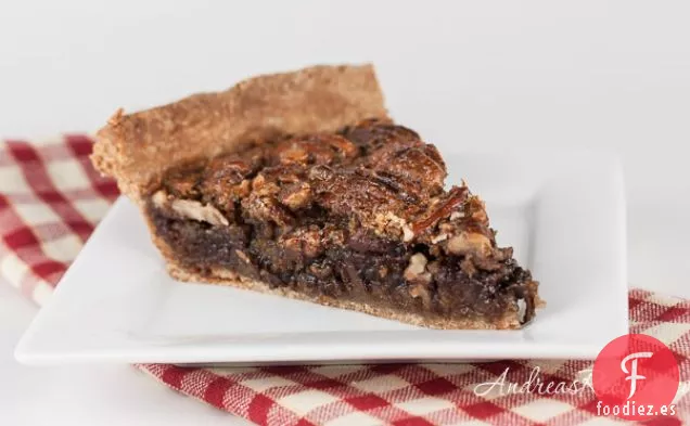 Pastel De Nueces De Chocolate Bourbon Con Corteza De Trigo Integral
