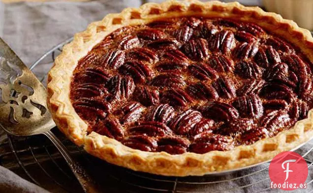 Pastel de Nueces Bourbon: también conocido como Pastel de Nueces de Ron Oscuro Douglas