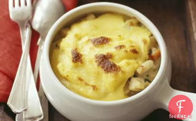 Tartas De Pollo Y Polenta Con Crema De Estragón