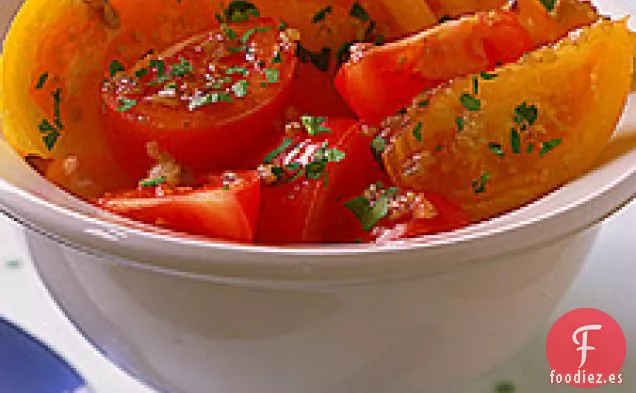 Tomates Con Aderezo De Anchoas