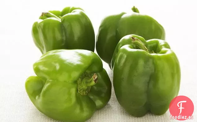 Trucha Lacustre Ahumada con Pimientos Salteados