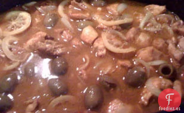 Sartén Marroquí De Pollo Con Cuscús De Piñones