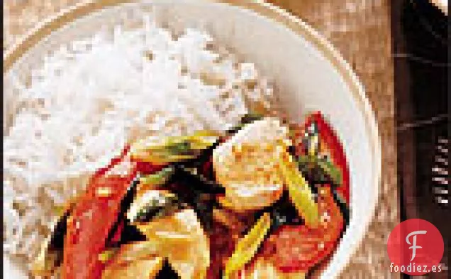 Pollo a la Albahaca Tailandesa y Chile