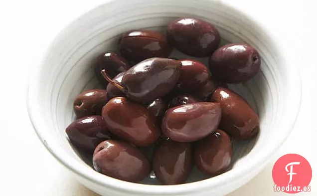Patas de Pato en Sartén con Aceitunas y Anchoas