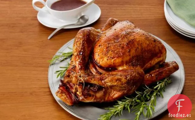 Pavo Glaseado Con Granada Y Relleno De Arroz Salvaje