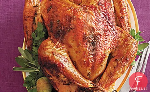 Pavo Glaseado de Arce con Salsa de Sidra de Cebolla