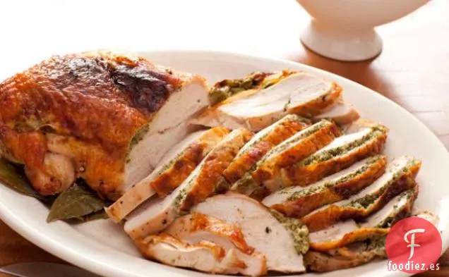 Pechuga de Pavo Asada con Hierbas y Salsa de Sartén