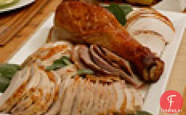 Pavo de Vacaciones Deconstruido con Salsa de Salvia