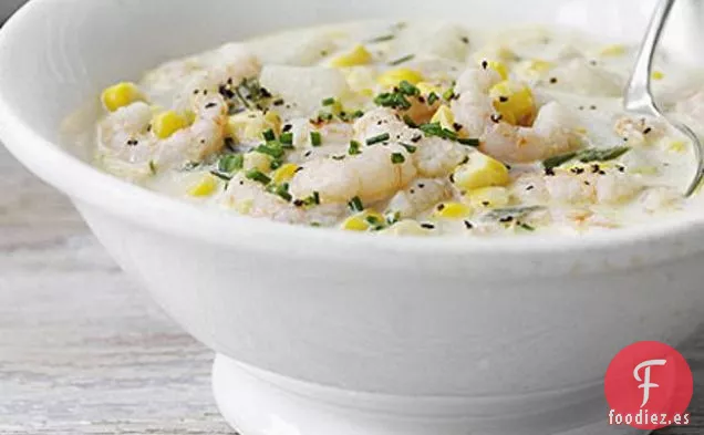 Sopa de Maíz, Cebollino y Gambas