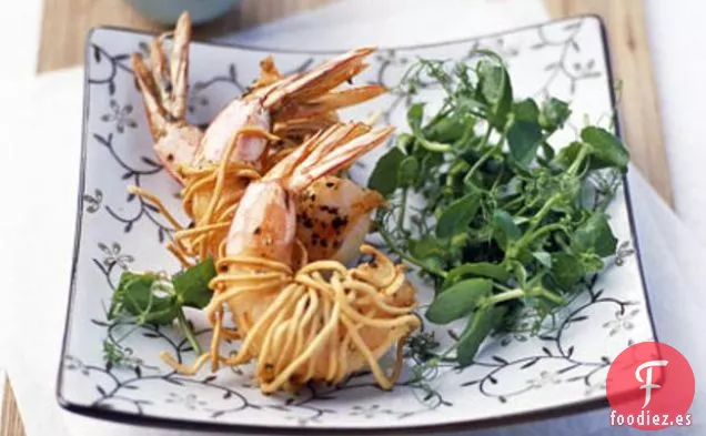 Gambas Crujientes envueltas En Fideos Con Mermelada De Tomate