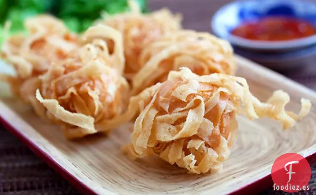 Bolas de Gambas Fritas Con Piel De Wonton (???)