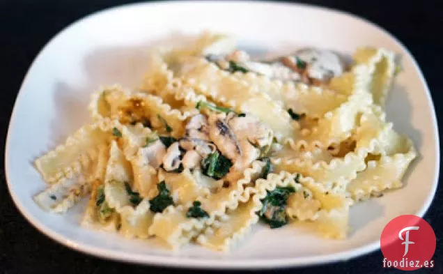 Salsa Cremosa de Parmesano de Ostras y espinacas