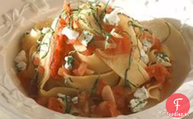 Pappardelle Con Ajo Y Tomates Secos Al Horno